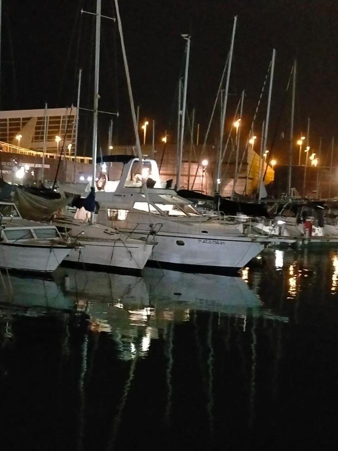 Barco Lucky Hotell Sant Adria de Besos Eksteriør bilde